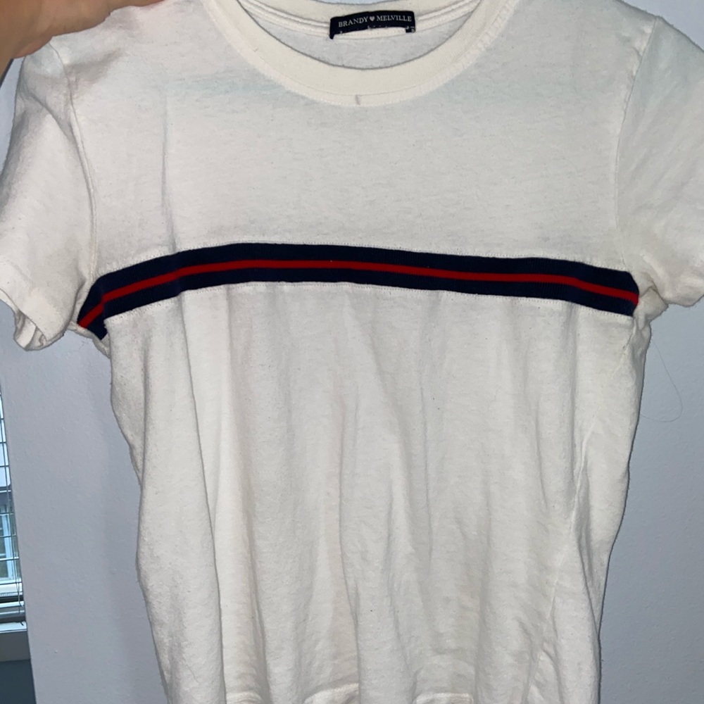 BRANDY MELVILLE tee shirt